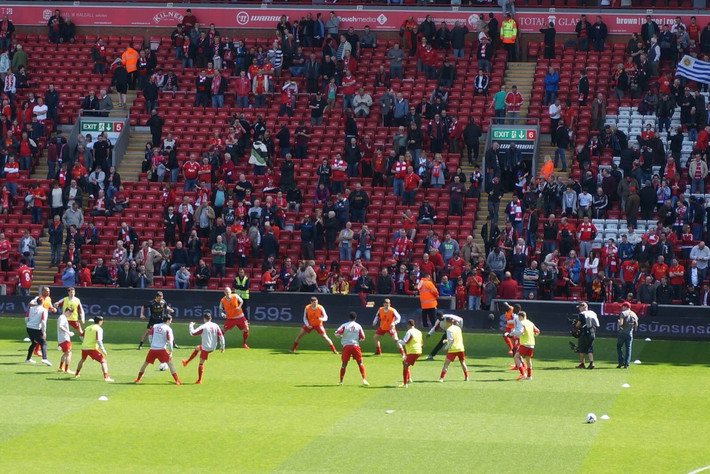 独行侠与爵士的激情碰撞（独行侠与爵士燃情对决）