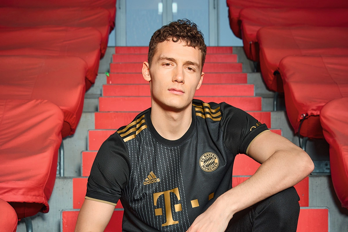 巴里-布朗29分 CBA俱乐部杯广厦106-102战胜山东 克里斯23分（CBA俱乐部杯：广厦106-102力克山东，巴里-布朗砍29分，克里斯拿下23分）