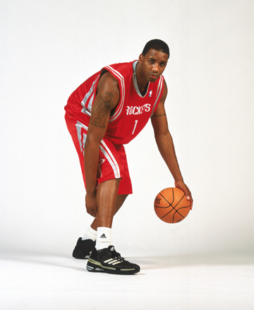 爆发冲突！火箭湖人第三阵容垃圾时间对抗后爆发冲突乱作一团（火箭VS湖人垃圾时间三阵激烈对抗酿冲突，现场一片混乱）