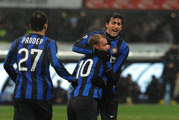 罗马诺独家：奥罗斯科已启程前往英格兰，即将加盟曼联（罗马诺独家：奥罗斯科飞赴英伦，曼联签约在即）