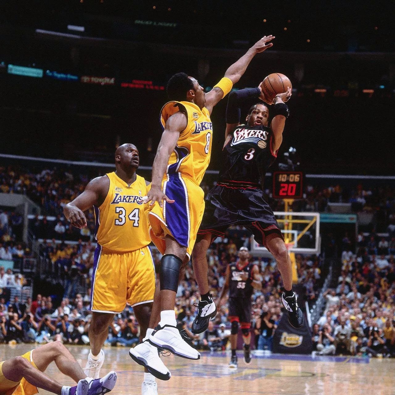 剑南春丨国米2-0拉齐奥登顶，劳塔罗闪击，博尼破门（剑南春丨国米2-0力克拉齐奥登顶：劳塔罗闪击，博尼建功）