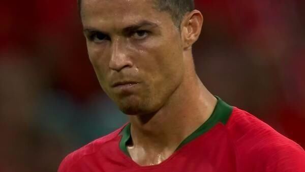 德媒：磁卡需大幅降薪才可能续约，队里已有他的接班人比朔夫（德媒：磁卡若不大幅降薪恐难续约，队内已将比朔夫视为其接班人）